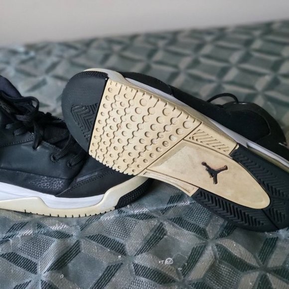 Nike Jordan Flight Origal 3B GS Size 5.5 Youth Black/Metalic/Silver 820246-020 - Picture 5 of 6